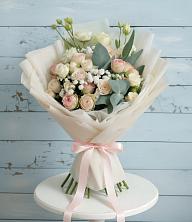 Букет цветов из:  Розы и Лизиантусы в Ассоколае