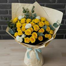 Букет цветов из:  Розы #REPLACE_PRED# Ассоколае