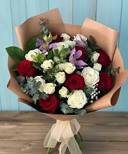 Букет цветов из:  Розы и Альстромерии в Ассоколае