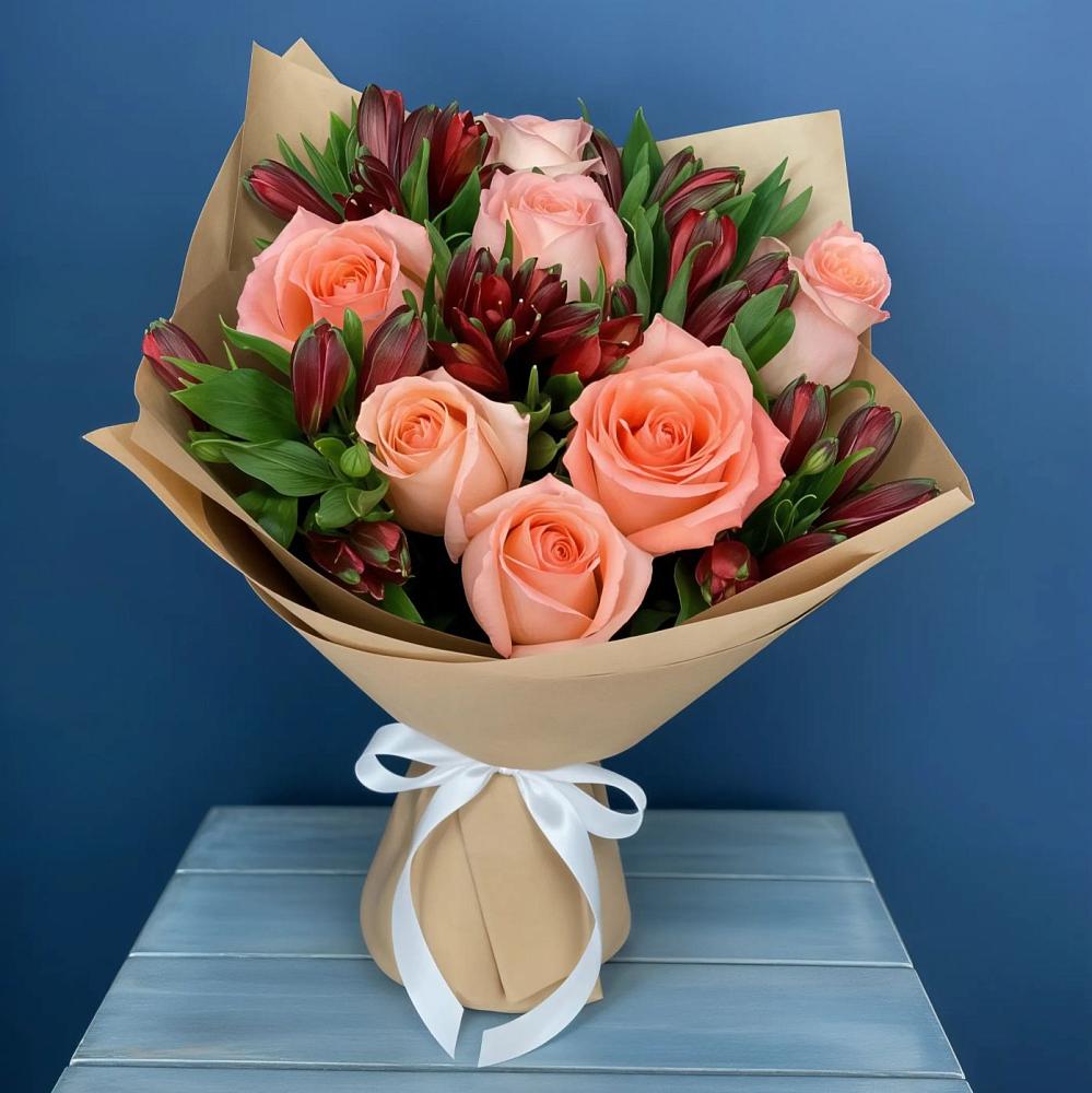 Букет цветов из: Розы и Альстромерии в Ассоколае