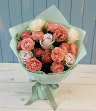 Букет цветов из:  Розы #REPLACE_PRED# Ассоколае