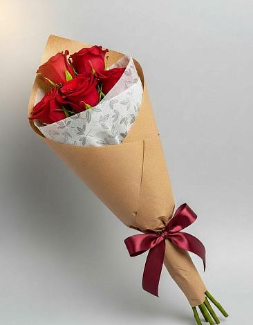 Букет цветов из: Розы в Ассоколае
