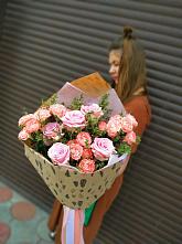 Букет цветов из:  Розы #REPLACE_PRED# Ассоколае