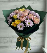 Букет цветов из:  Хризантемы и Розы в Ассоколае