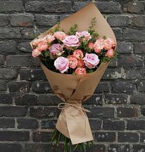 Букет цветов из:  Розы #REPLACE_PRED# Ассоколае