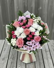 Букет цветов из:  Альстромерии, Гвоздики, Розы и Хризантемы в Ассоколае