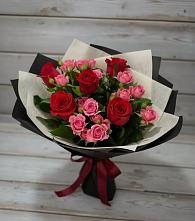 Букет цветов из:  Розы #REPLACE_PRED# Ассоколае