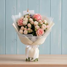 Букет цветов из:  Розы в Ассоколае