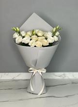 Букет цветов из:  Розы и Лизиантусы в Ассоколае